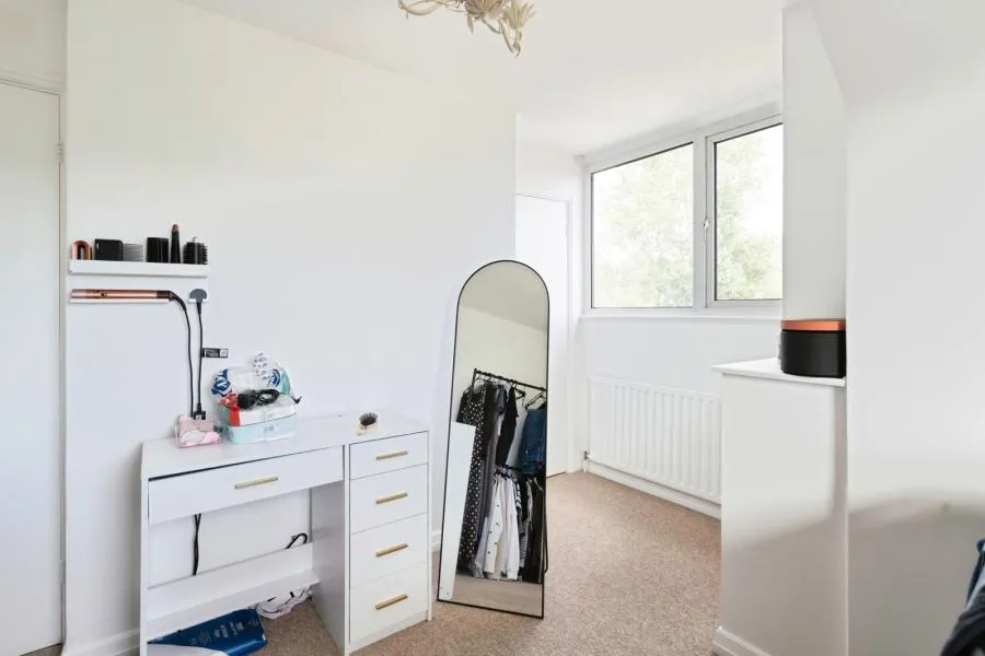 Batchmere Road, Batchmere, PO20, photo 10