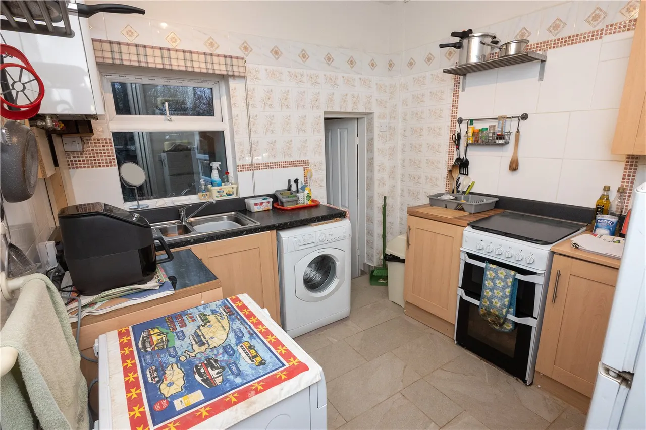 Oakwood Road, Sparkhill, Birmingham, B11 4HA, photo 5