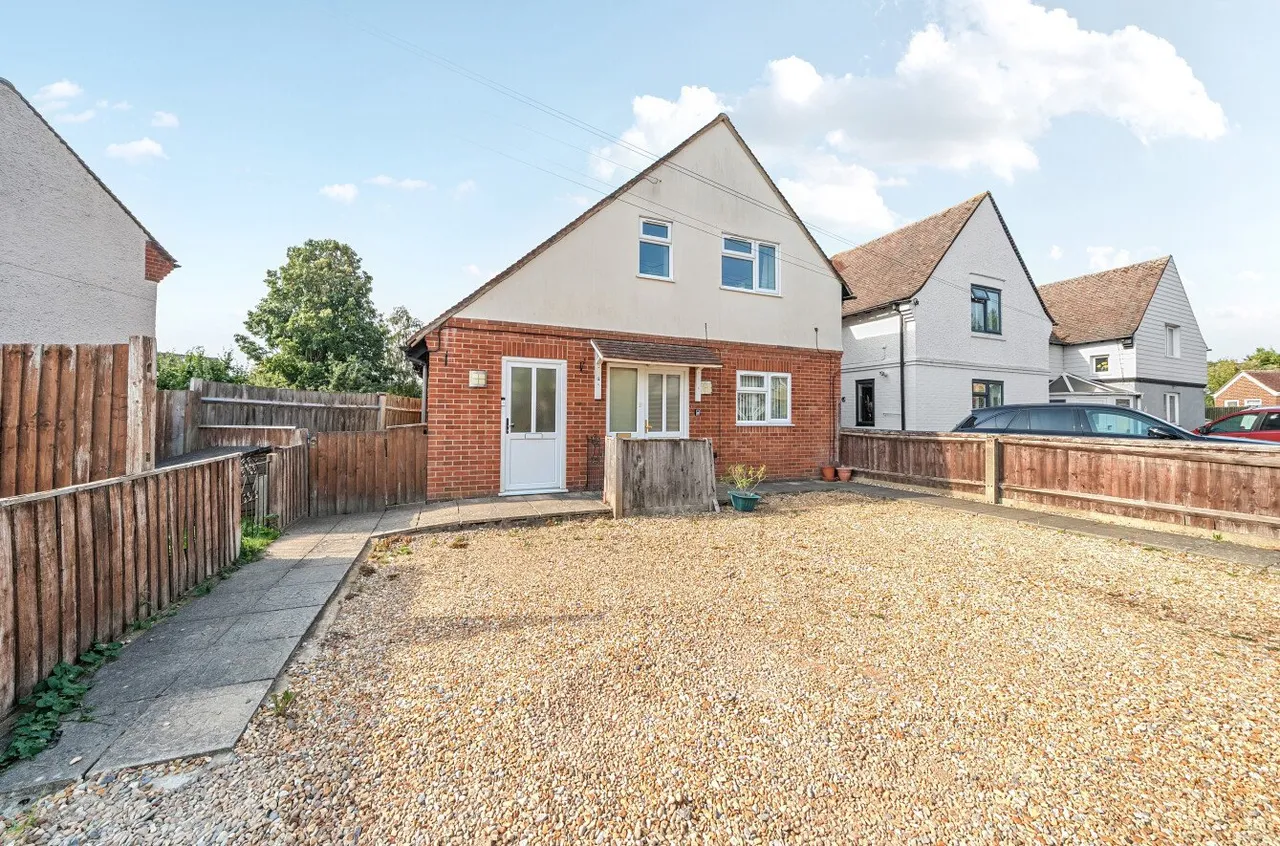 2 bed flat for sale, Newtown, Portchester, PO16