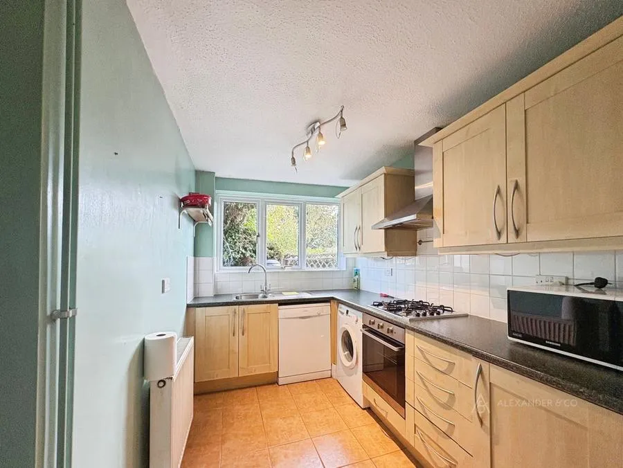 Barton Road, Harlington, LU5, photo 3