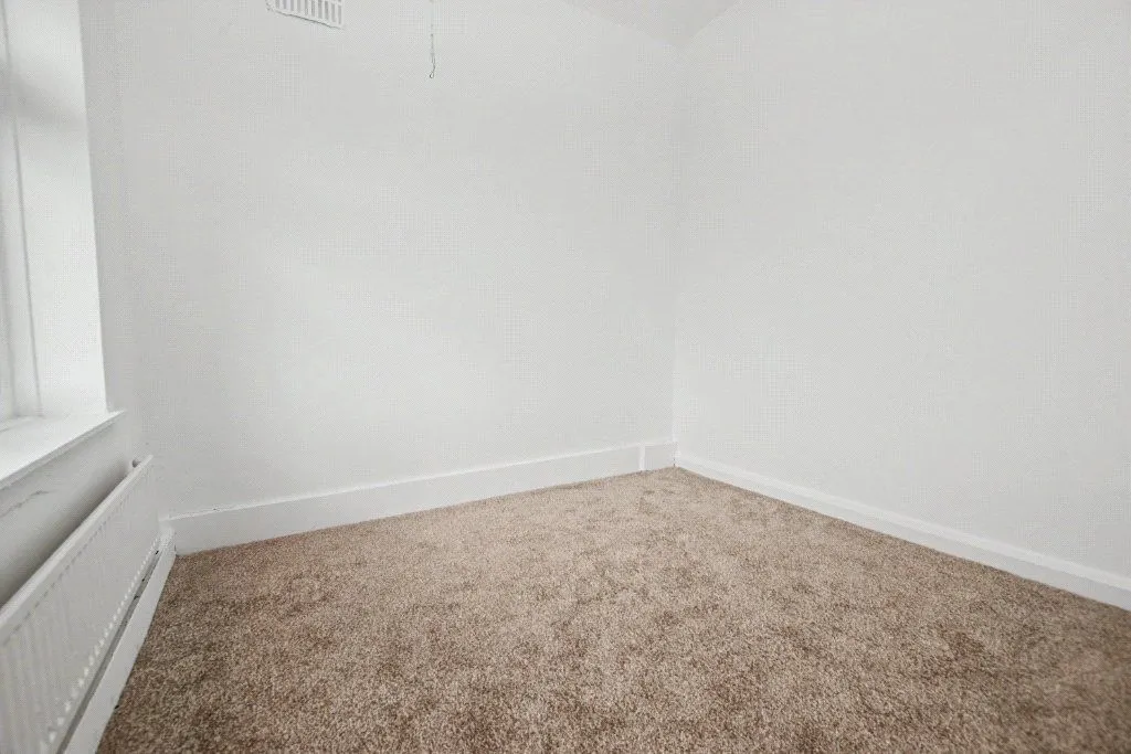 Marion Grove, Wakefield, WF2, photo 15