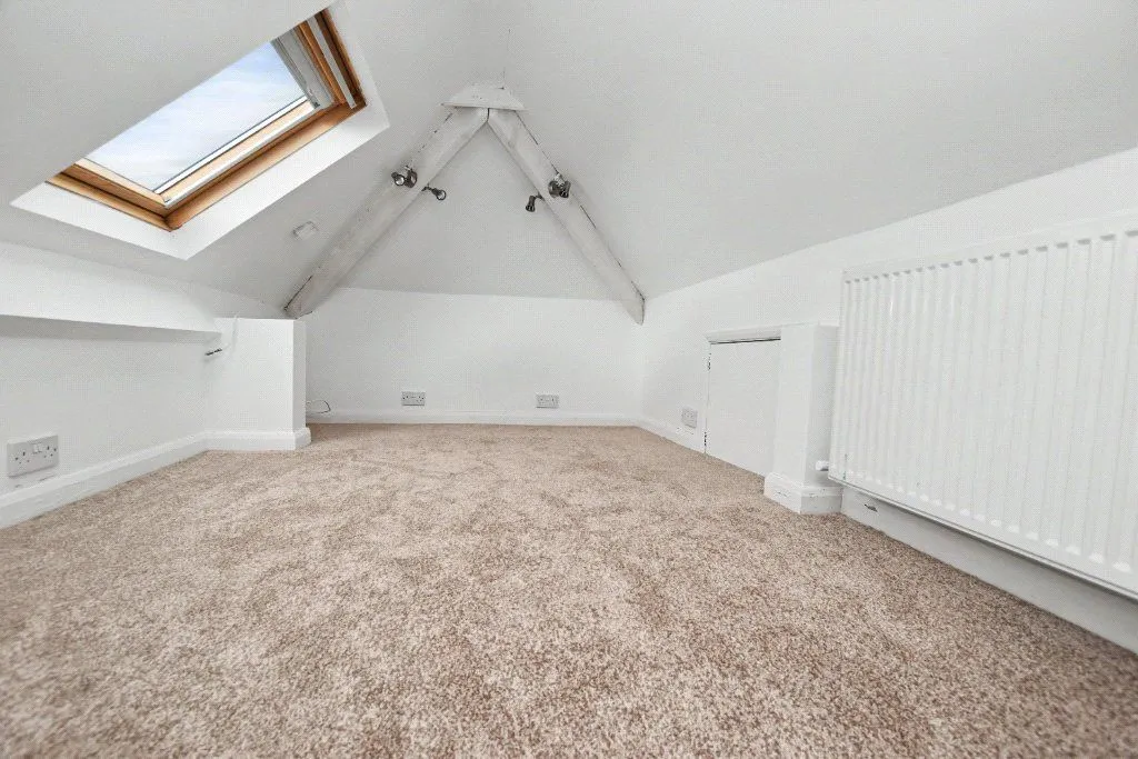 Marion Grove, Wakefield, WF2, photo 9