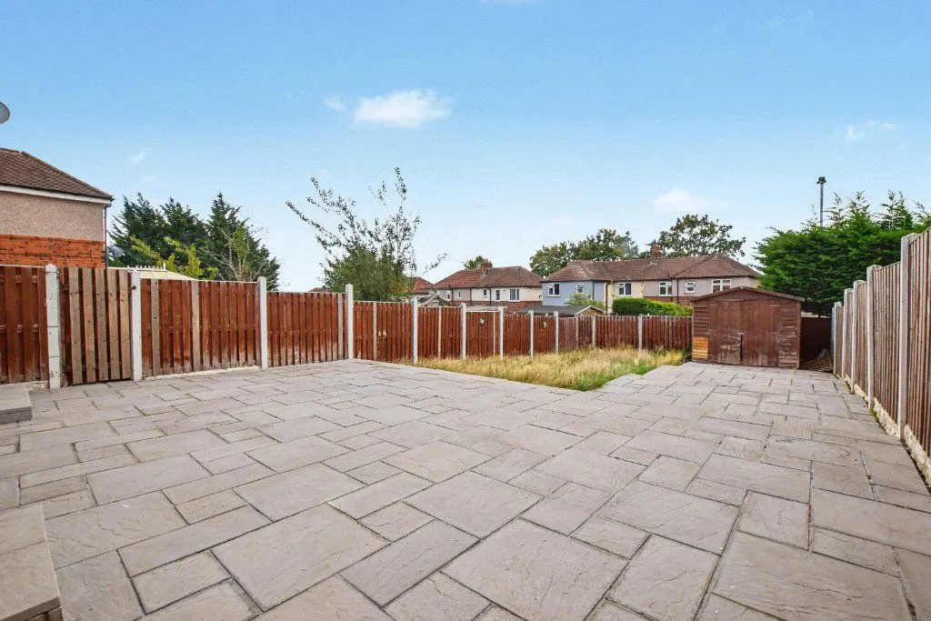 Marion Grove, Wakefield, WF2, photo 8