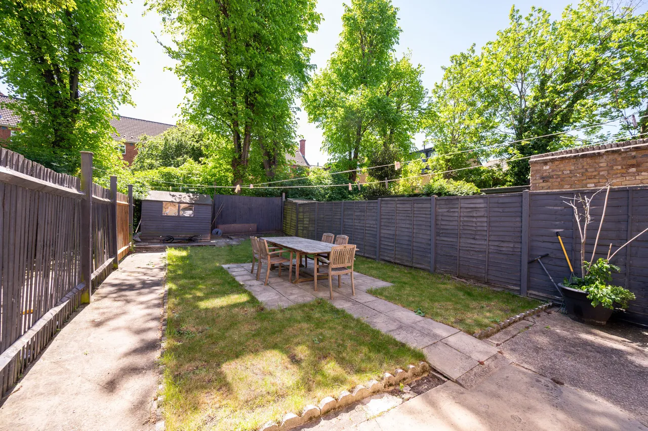 28 Hanover Park, London, photo 10
