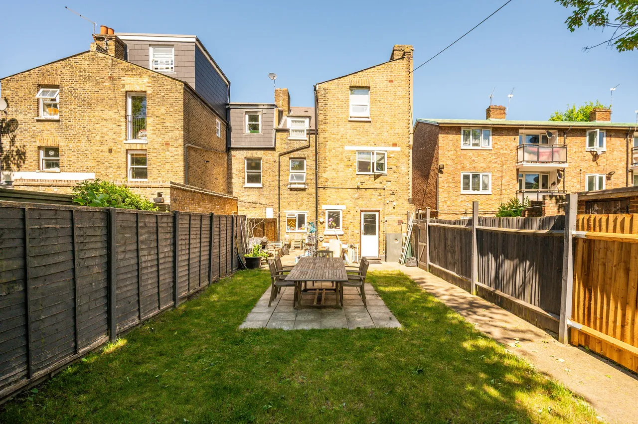 28 Hanover Park, London, photo 11