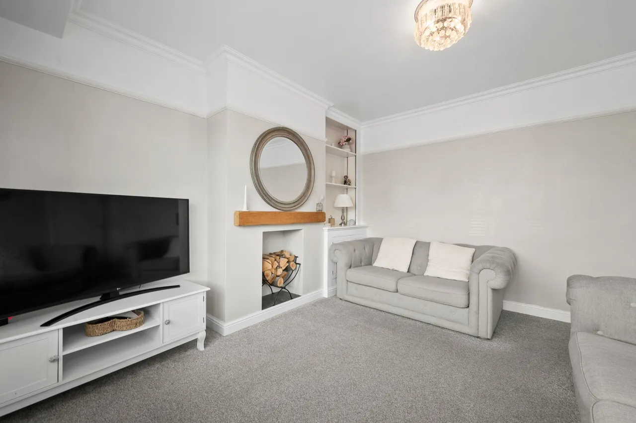 Hallows Avenue, Warrington, WA2 8EE, photo 17
