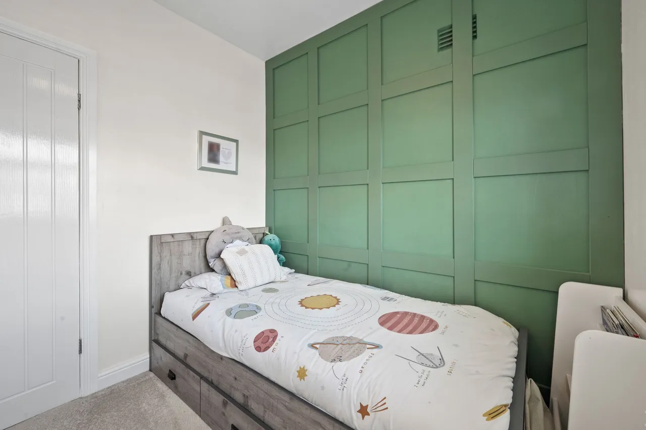Hallows Avenue, Warrington, WA2 8EE, photo 25