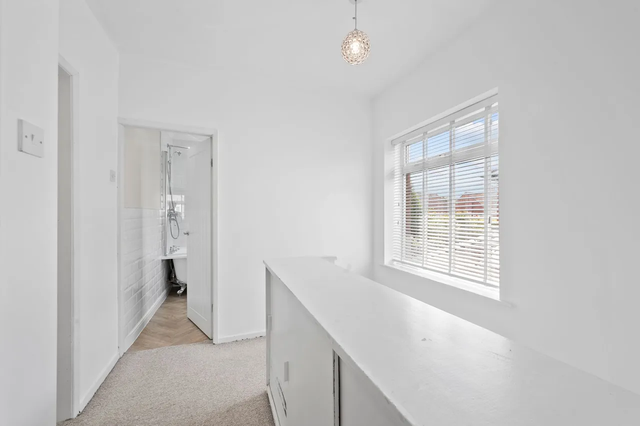 Hallows Avenue, Warrington, WA2 8EE, photo 20