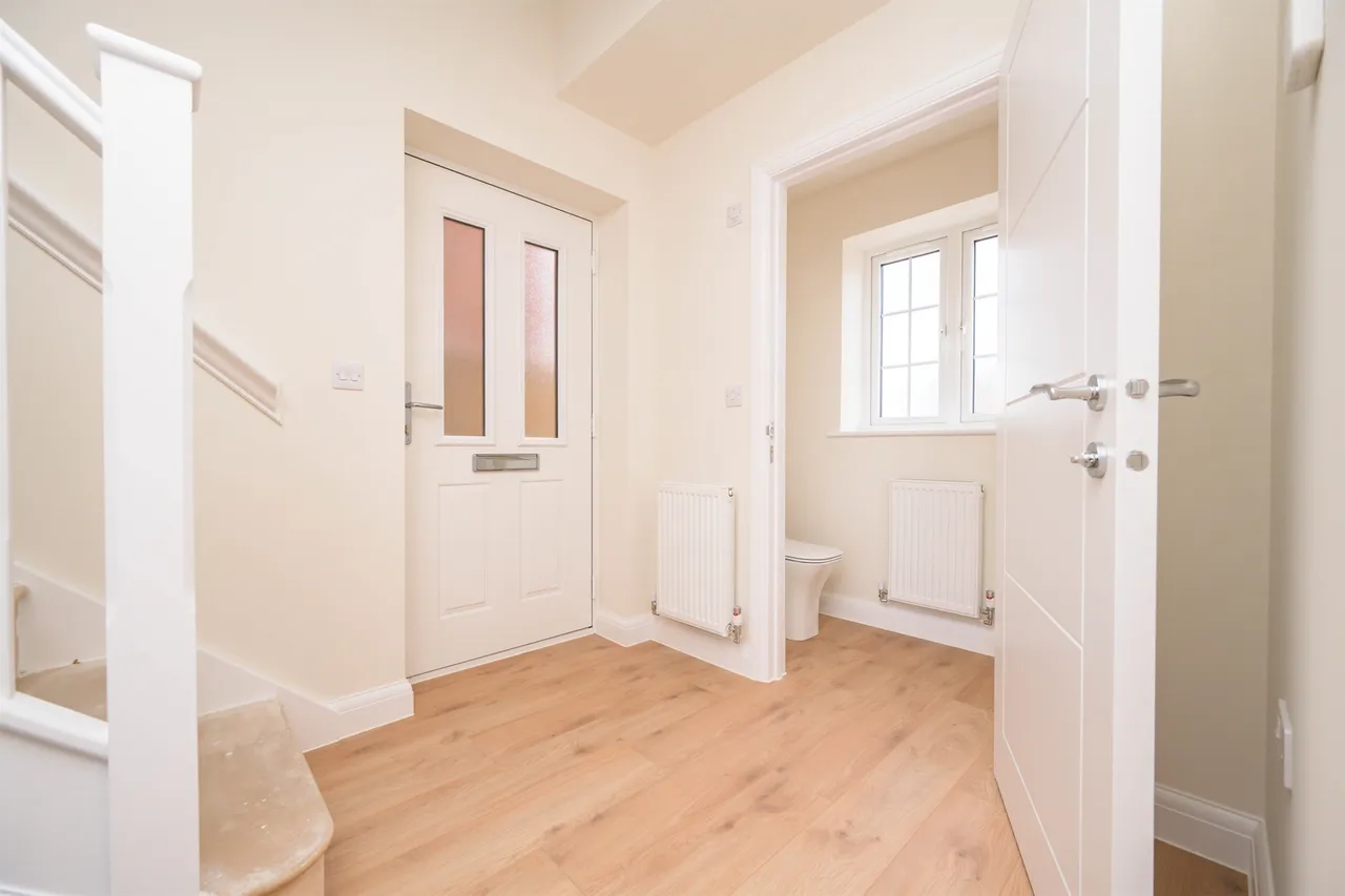 Stanton Close, Kettering, NN14, photo 3