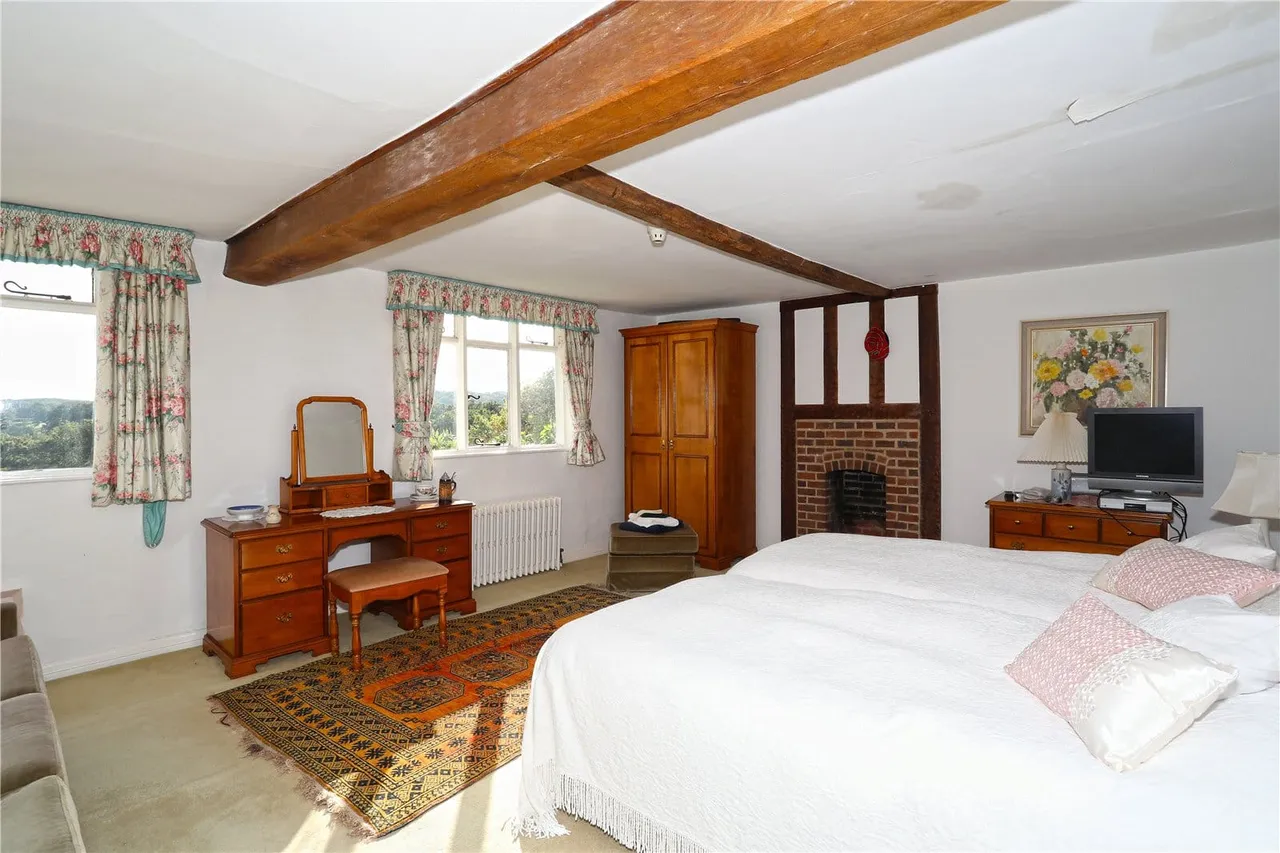 Wadhurst Road, Mark Cross, TN6, photo 13