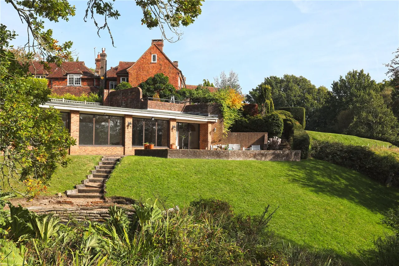 Wadhurst Road, Mark Cross, TN6, photo 16