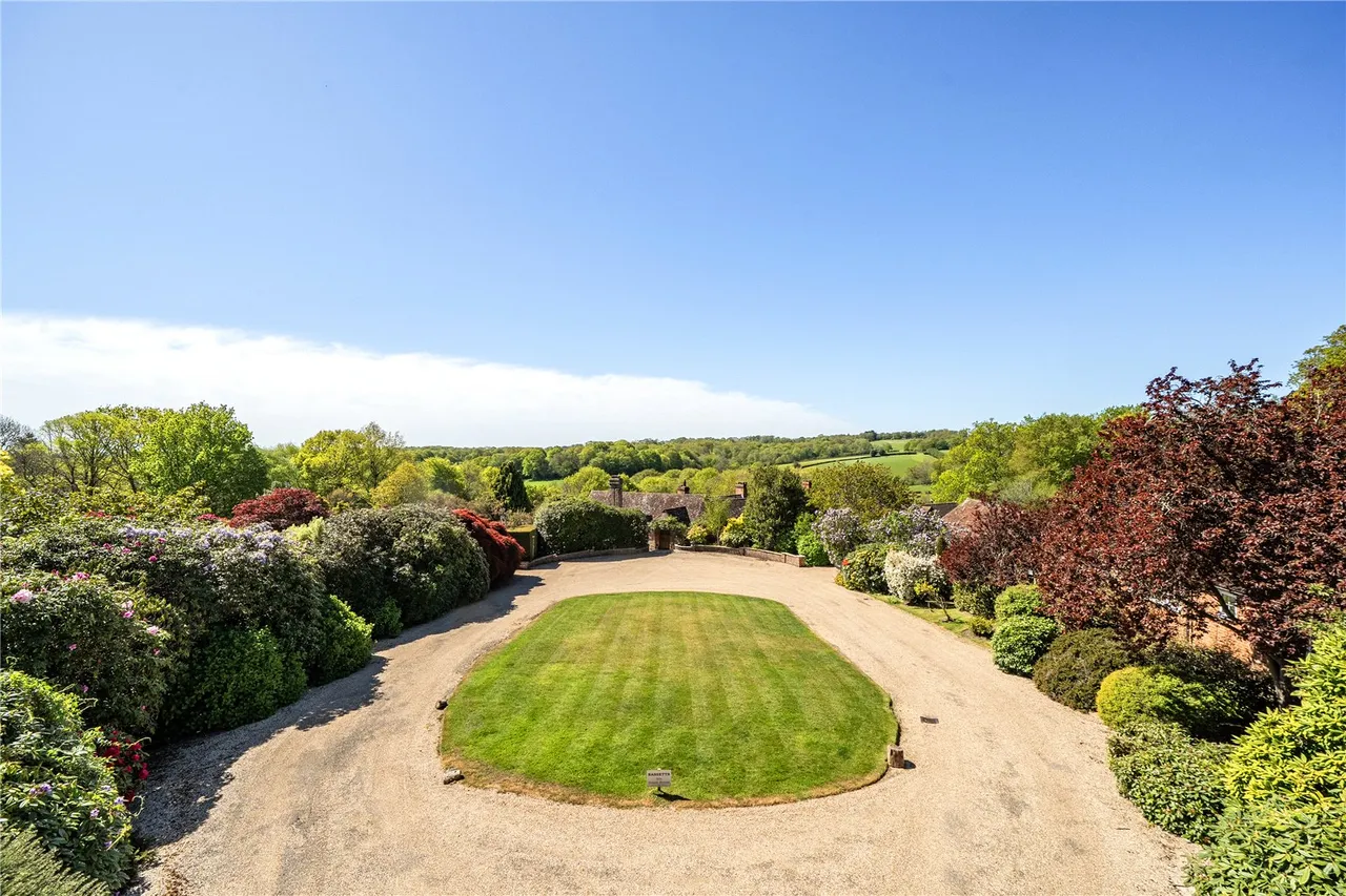 Wadhurst Road, Mark Cross, TN6, photo 2