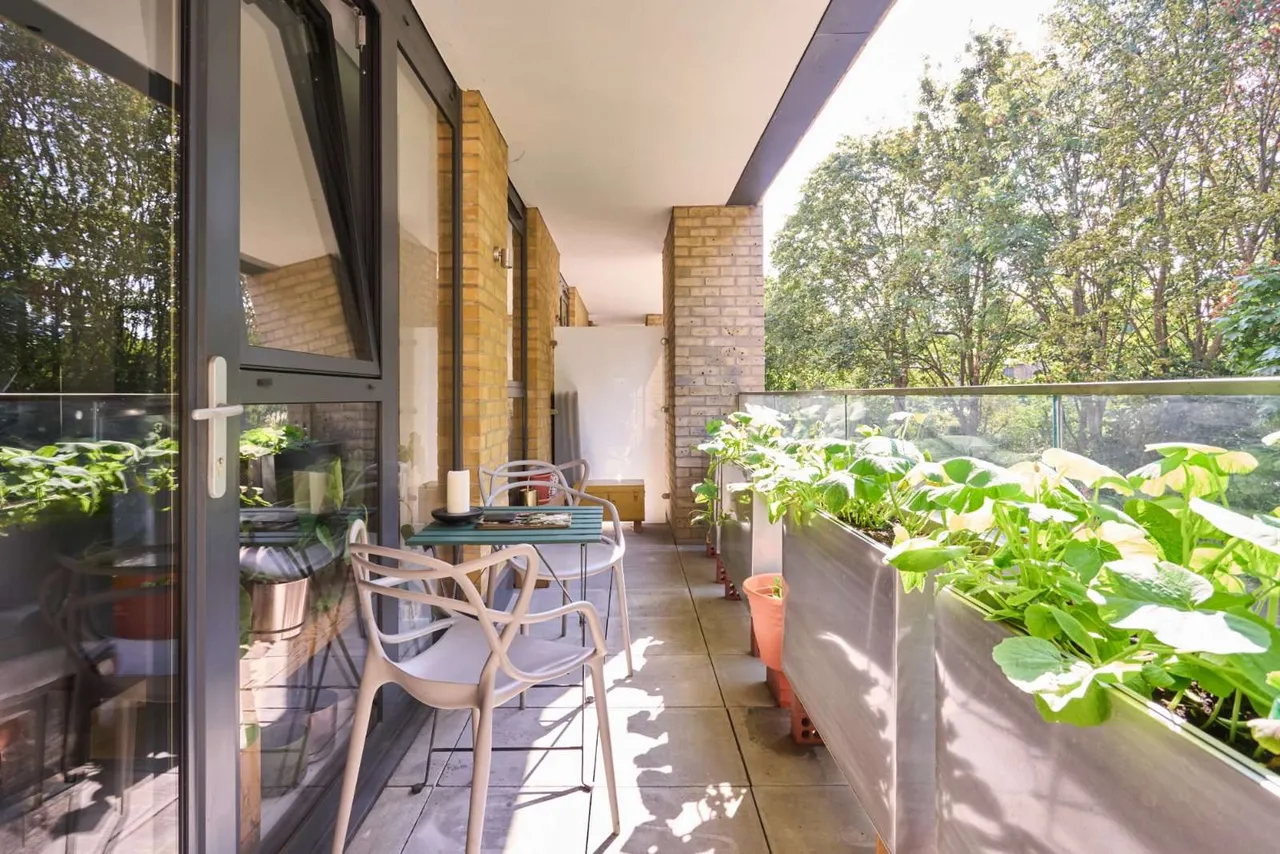 Charlotte King Court, 34 Goldsmiths Row, London, E2 8GN, photo 2