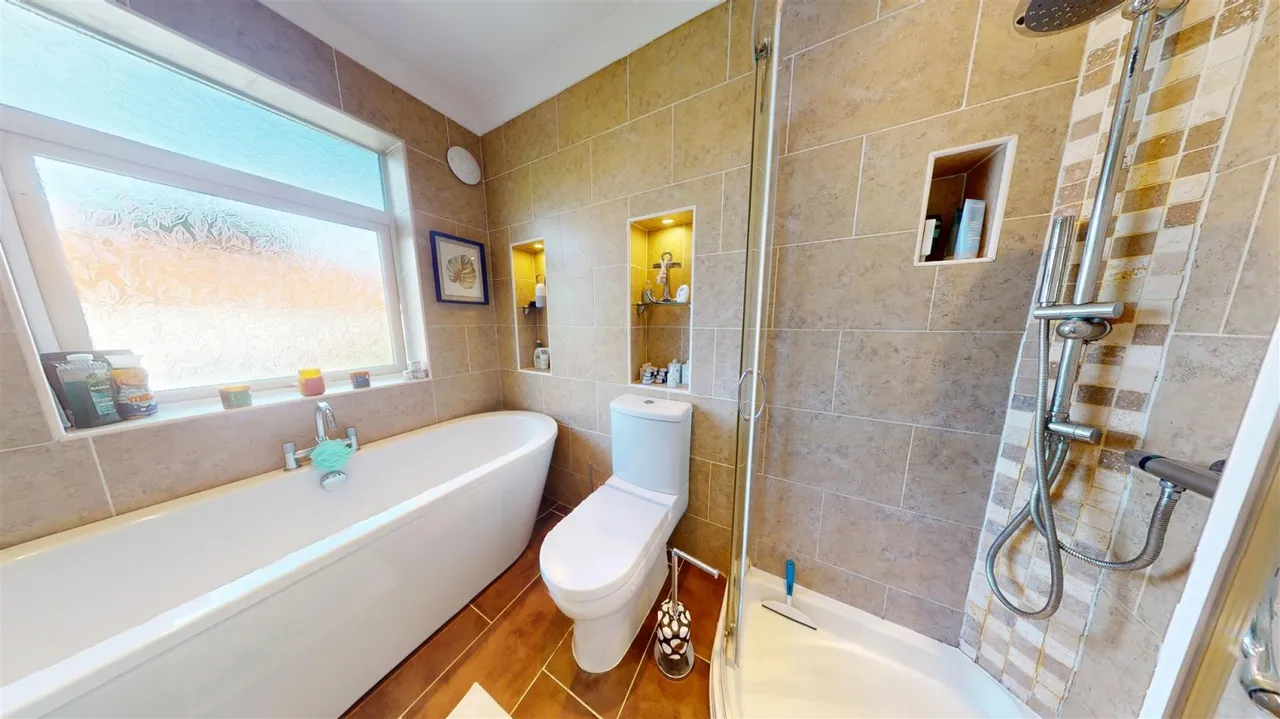 Seatonville Crescent, Monkseaton, NE25, photo 12