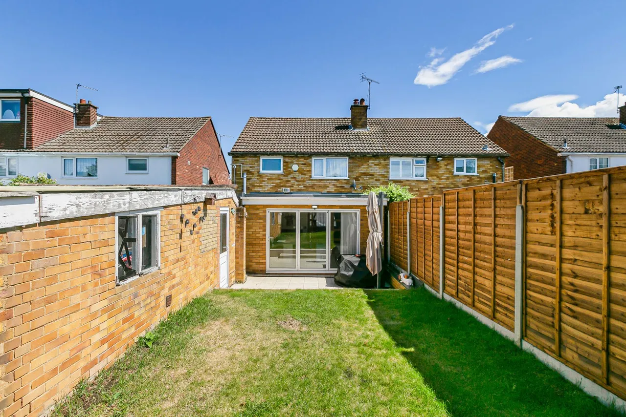 Wavendene Avenue, Egham, TW20, photo 22
