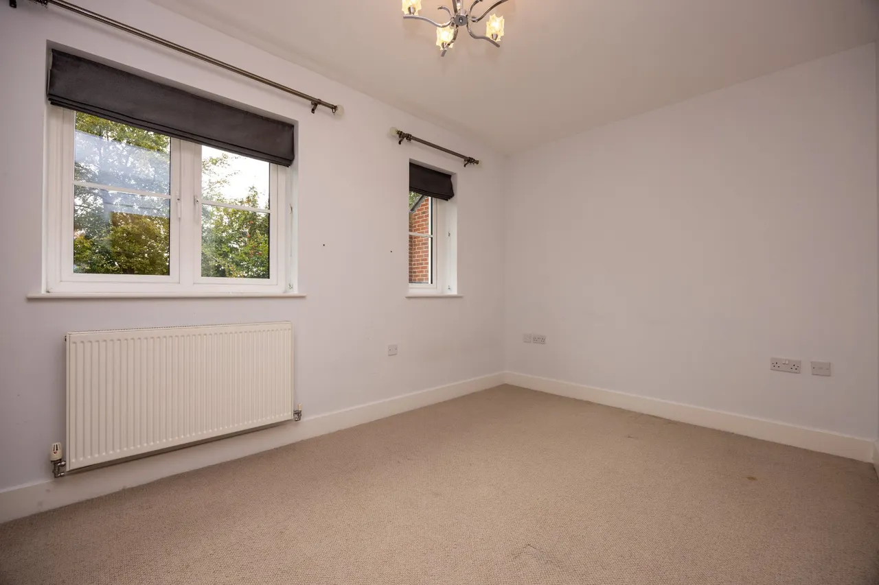 Uplands Road, Guildford, GU1, photo 4