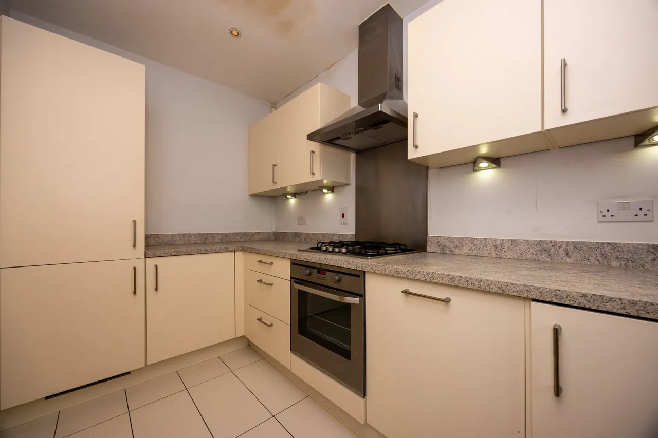 Uplands Road, Guildford, GU1, photo 3