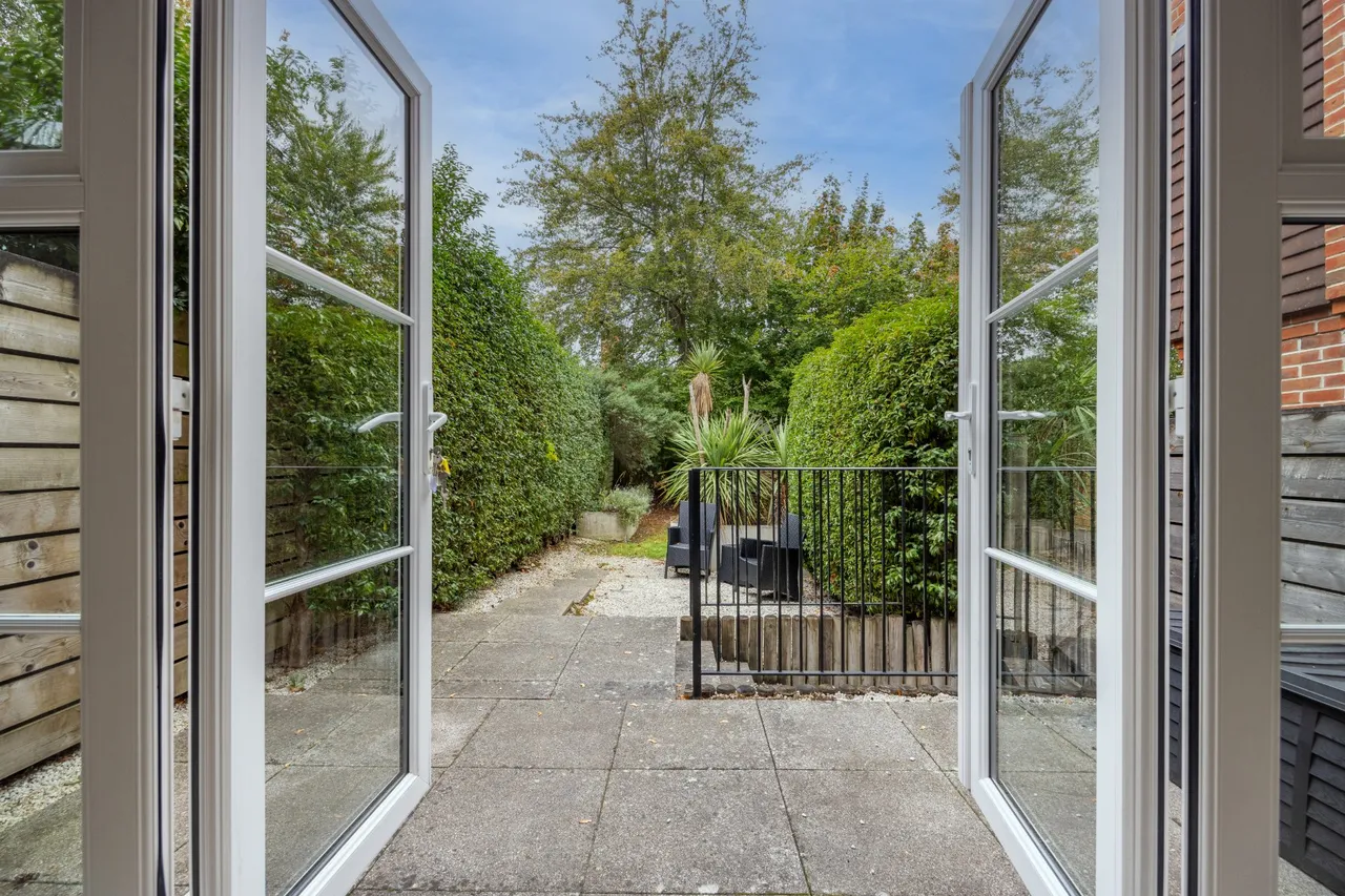 Uplands Road, Guildford, GU1, photo 23