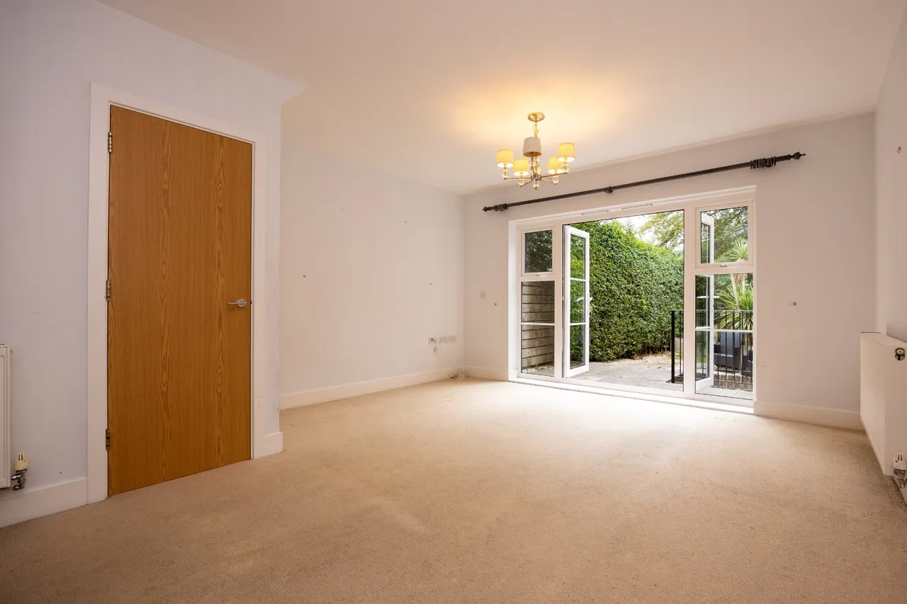 Uplands Road, Guildford, GU1, photo 21