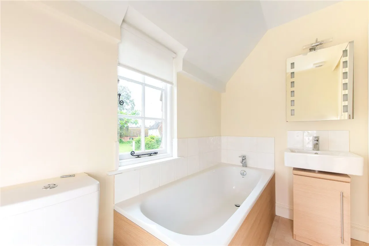 Sheep Street, Petersfield, Hampshire, GU32, photo 5