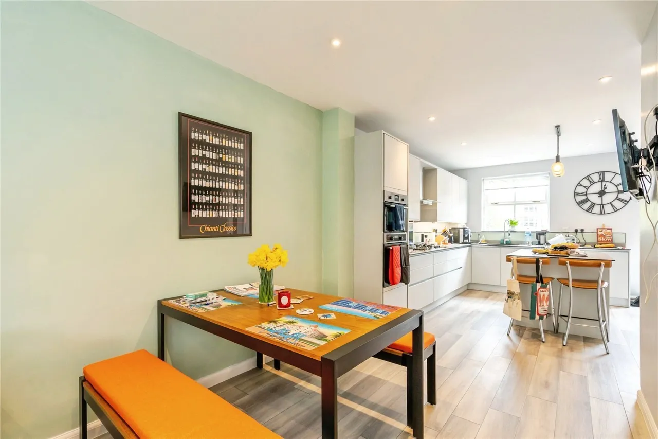 King George Gardens, Chichester, PO19, photo 17