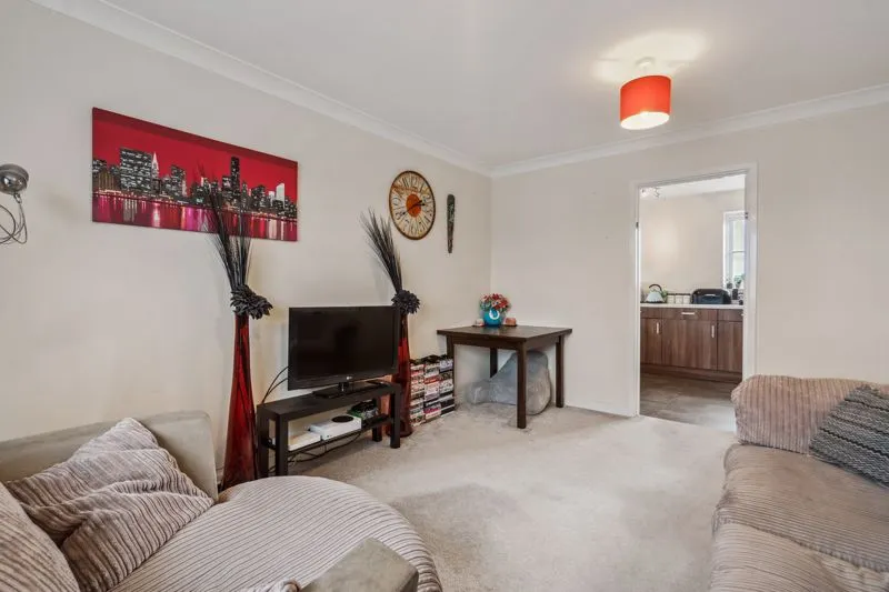 Arthur Close, Cookham SL6 9FE, photo 7