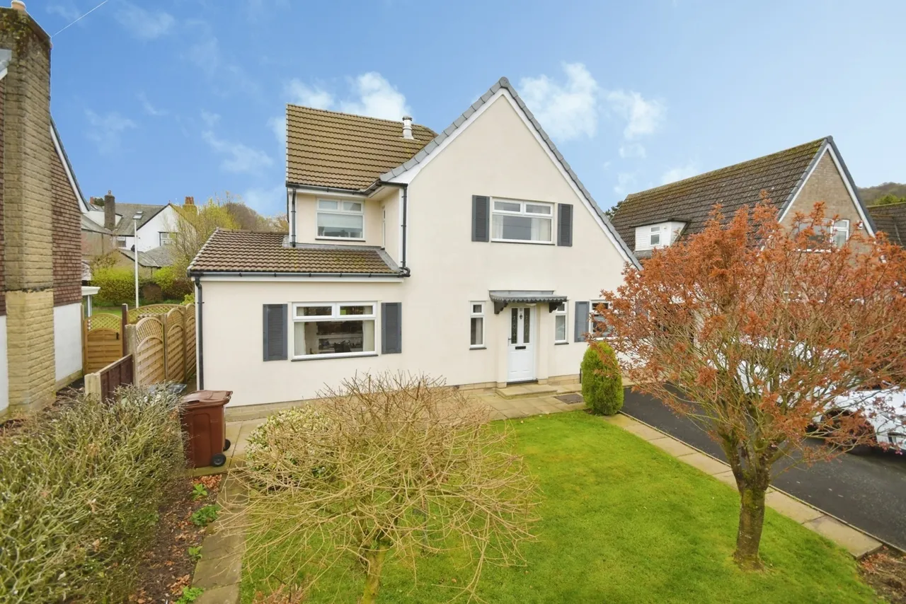Errwood Avenue, Buxton, Derbyshire, SK17, photo 27