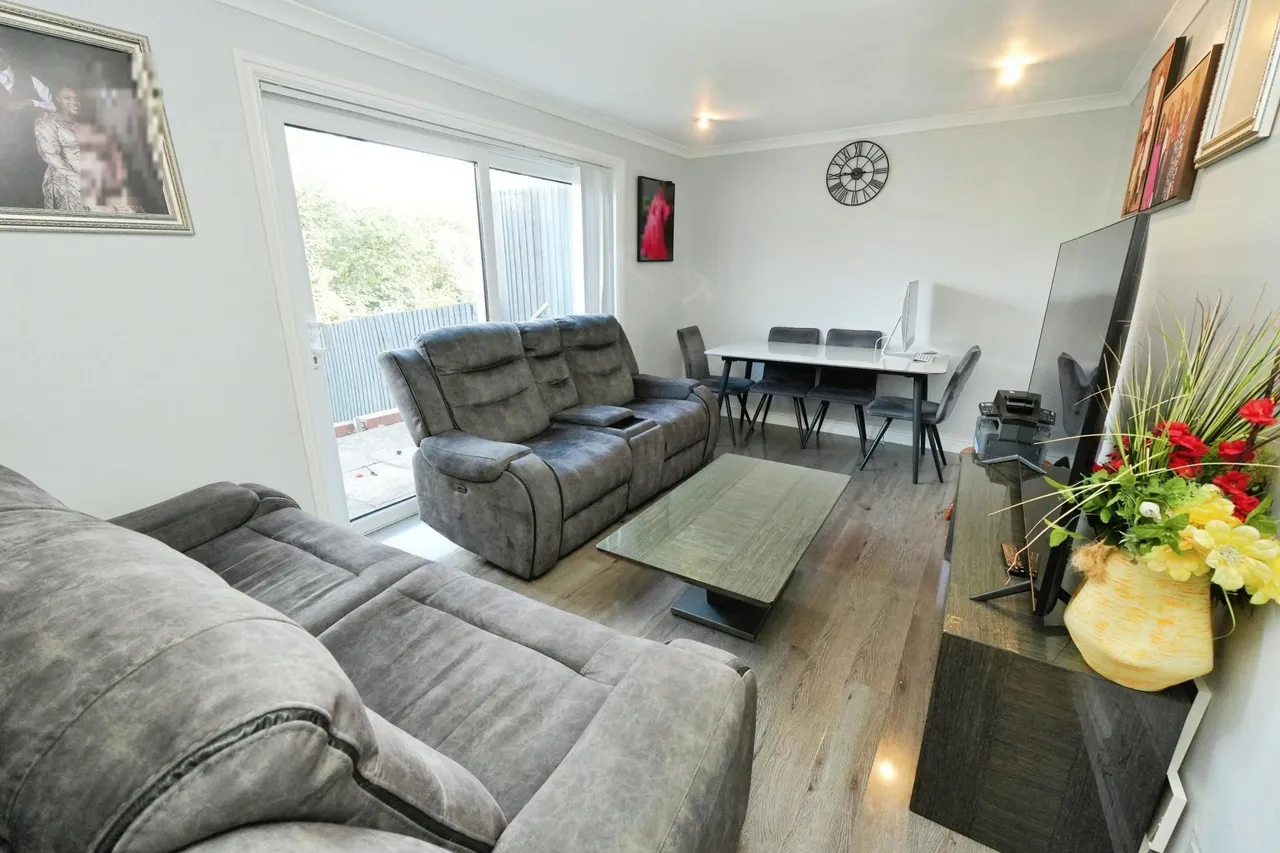 Kitswell Gardens, Birmingham, B32, photo 2