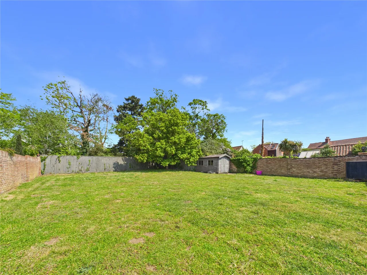 The Knoll, Alderton, IP12, photo 17