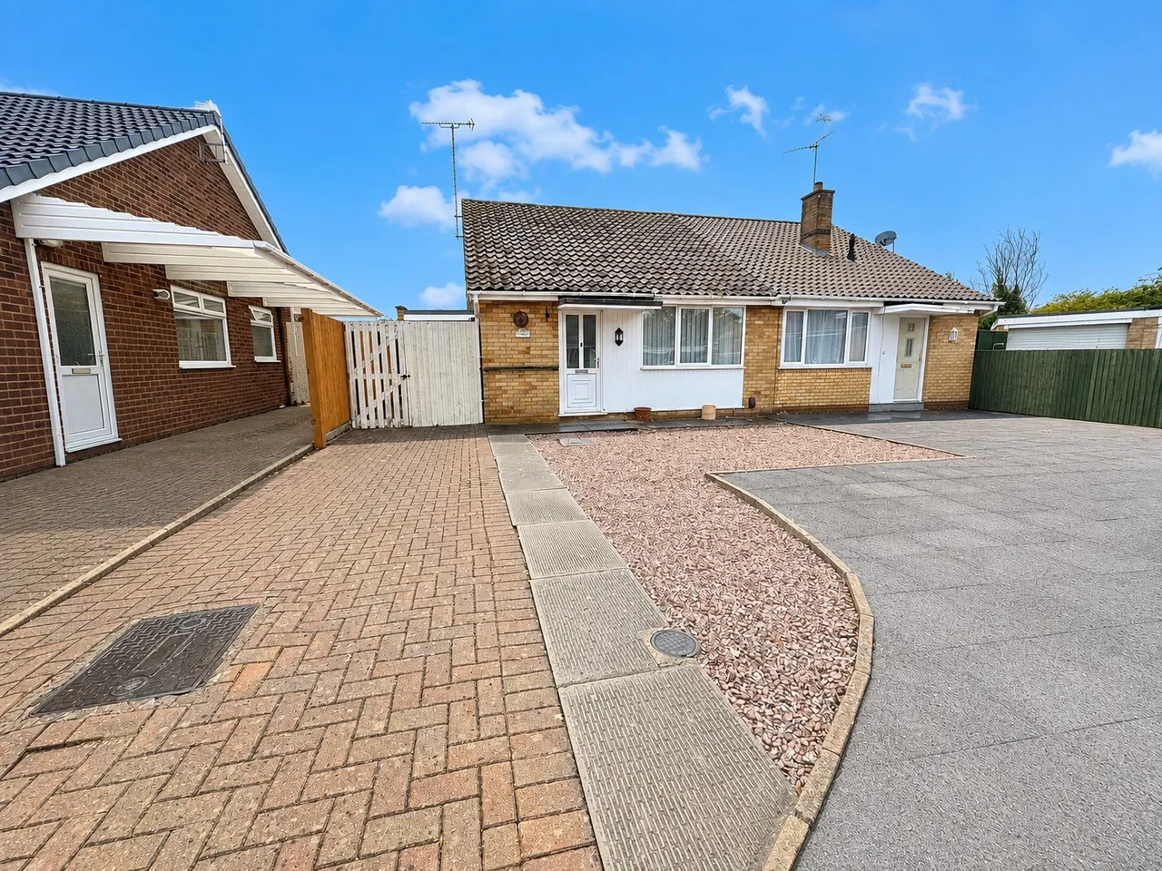 2 bed house for sale, Yarwell Close, Orton Longueville, PE2