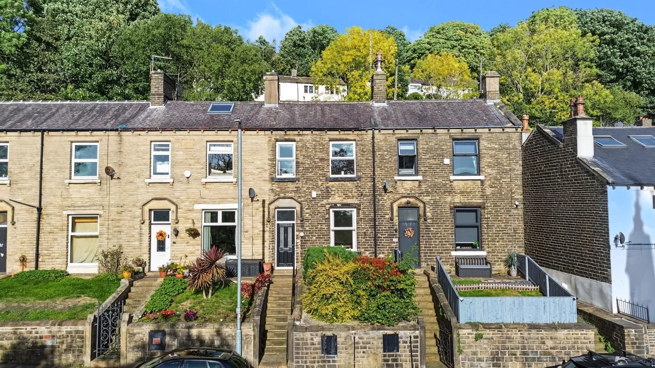 Longwood Gate, Huddersfield, HD3, photo 16