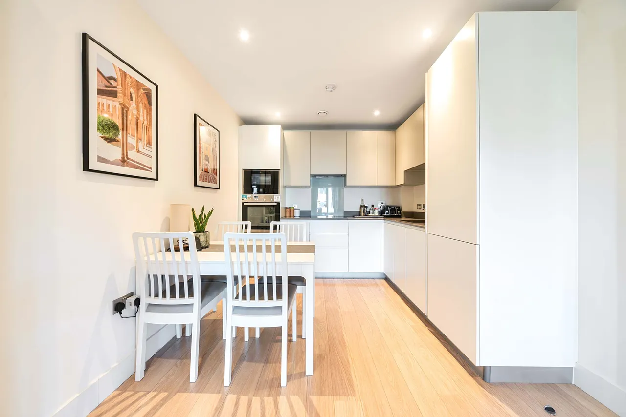 Flat 10, 4 Stockwell Park Walk, London, photo 10