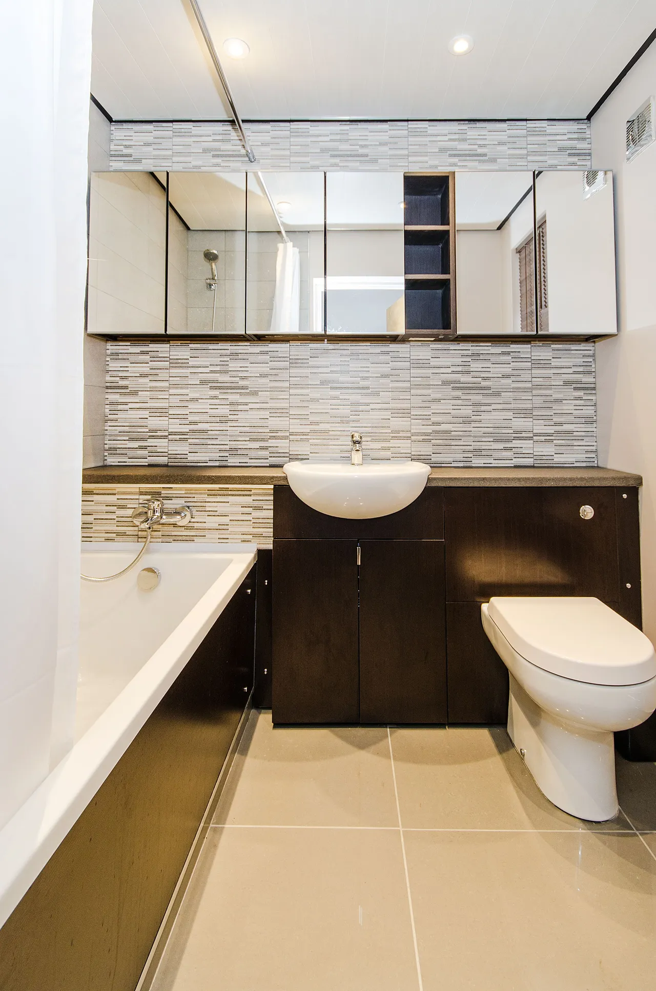 Harrow, HA2, photo 11