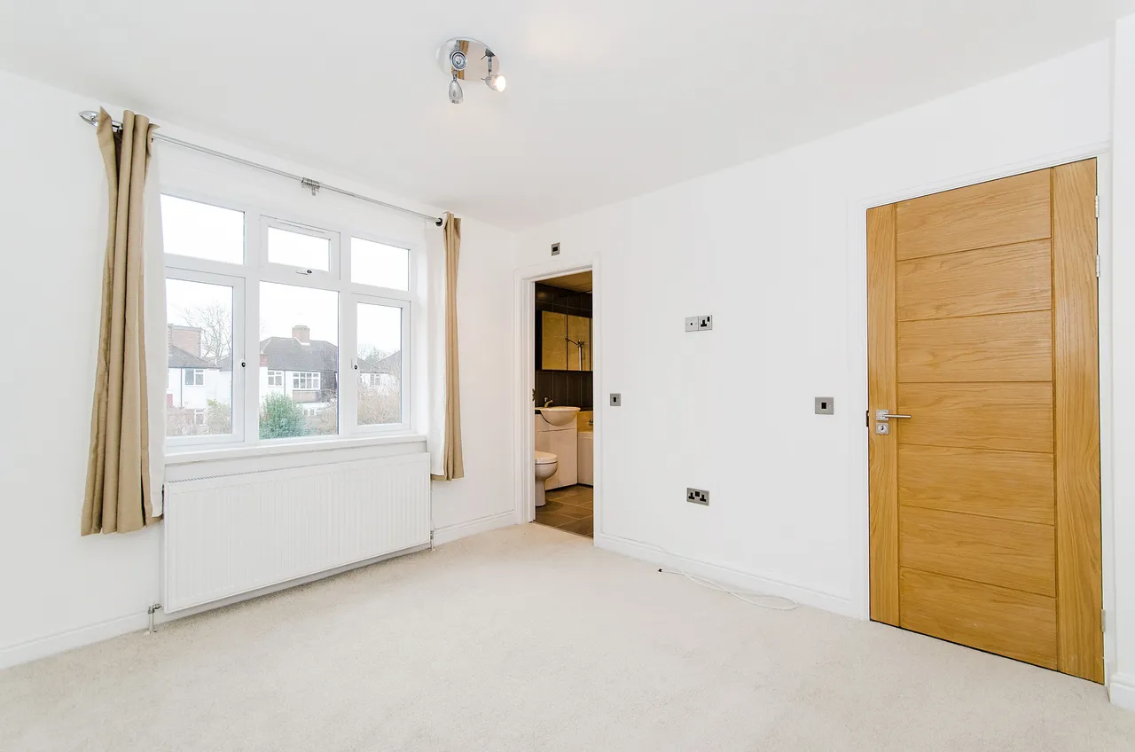 Harrow, HA2, photo 8