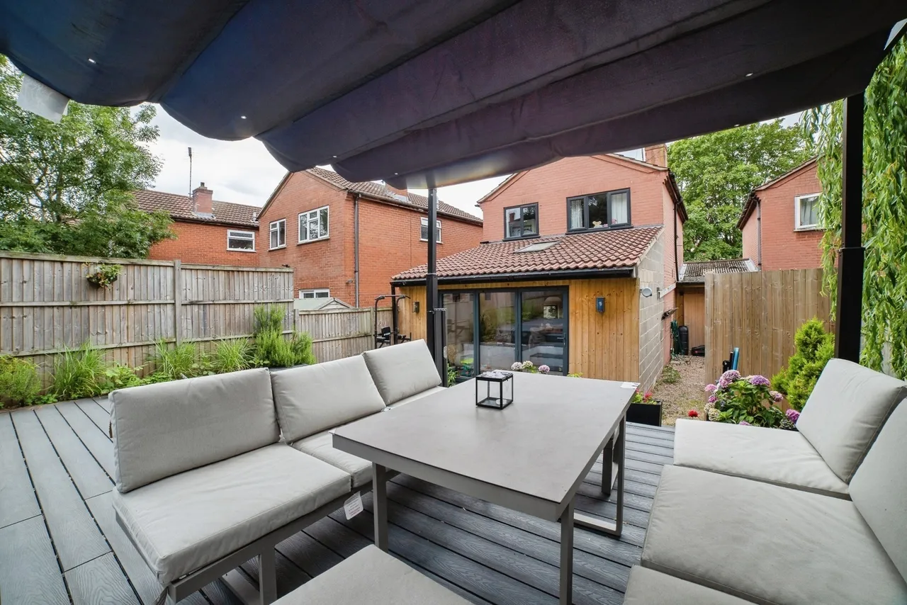 Curzon Close, Rainworth, Mansfield, Nottinghamshire, NG21, photo 22
