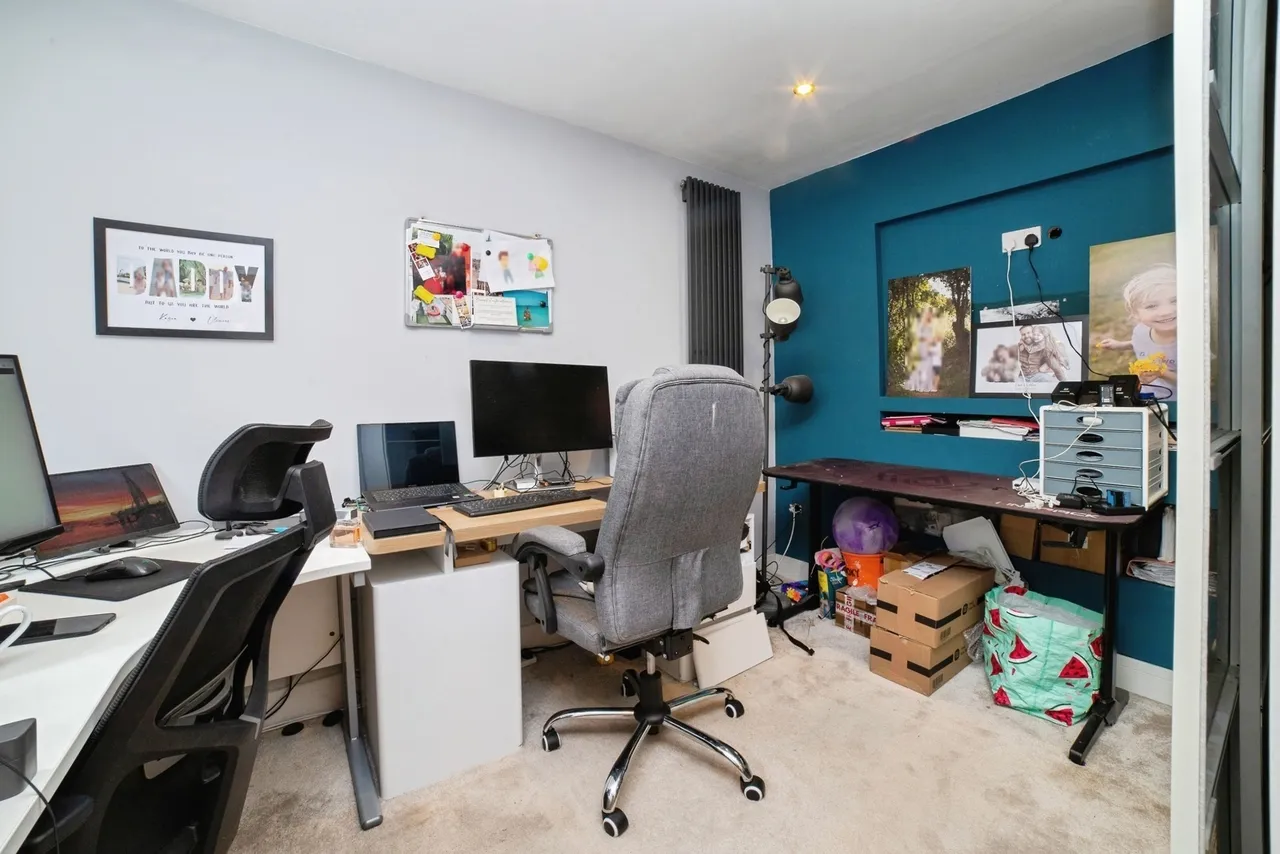 Curzon Close, Rainworth, Mansfield, Nottinghamshire, NG21, photo 12