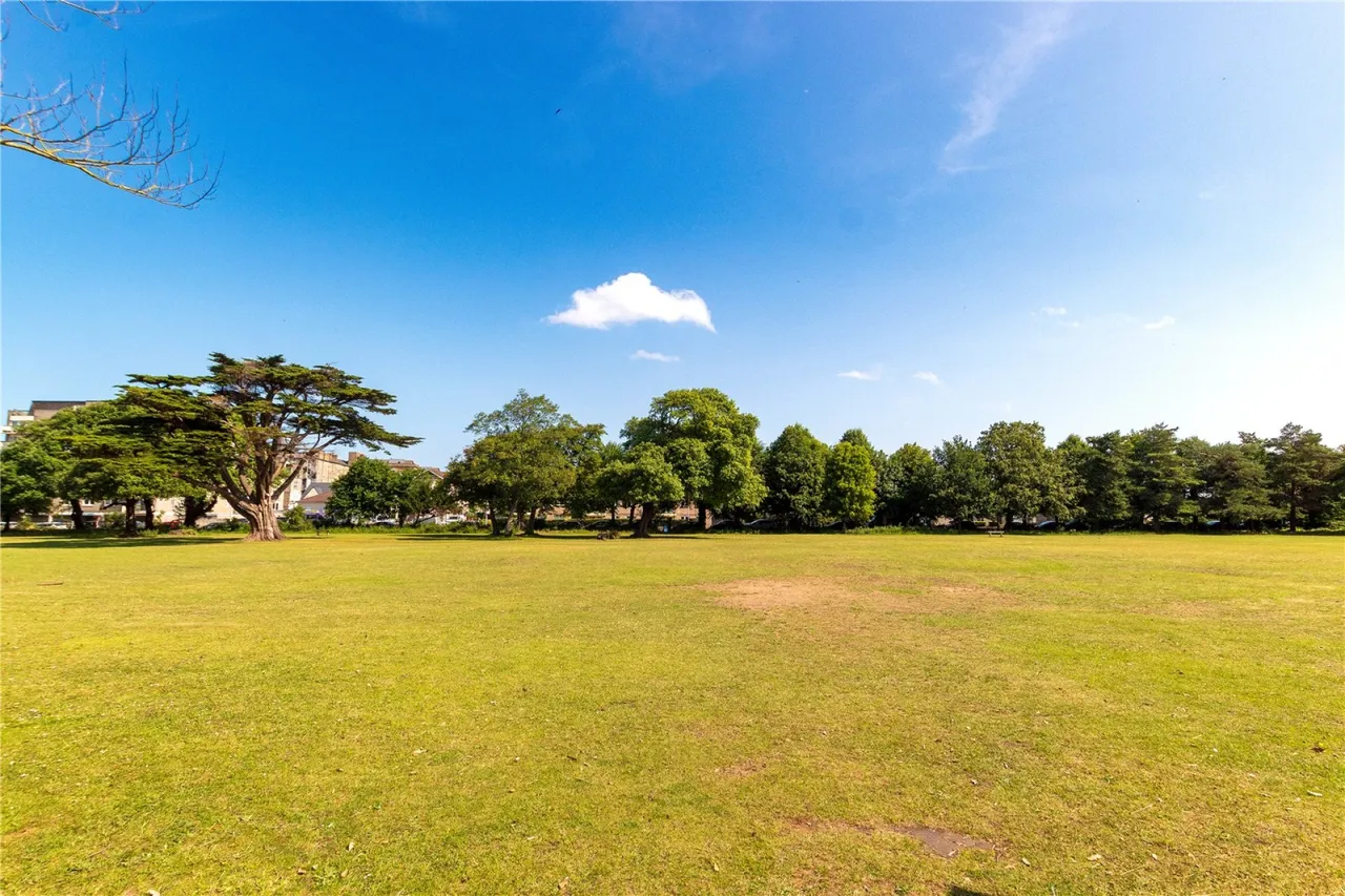 Ellenborough Park South, Weston-super-Mare, BS23, photo 11