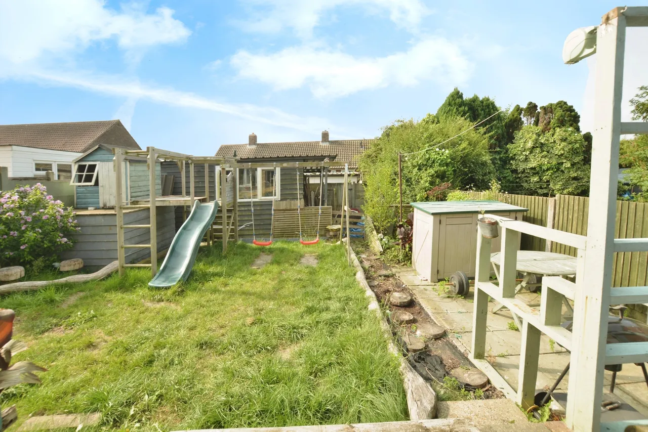 George Gurr Crescent, Folkestone, Kent, CT19, photo 13