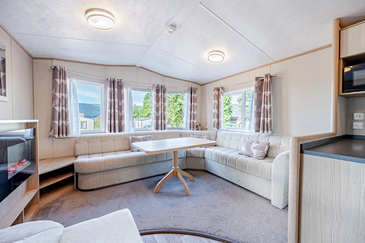 Mansion View, Auchegower Park, G84, photo 14