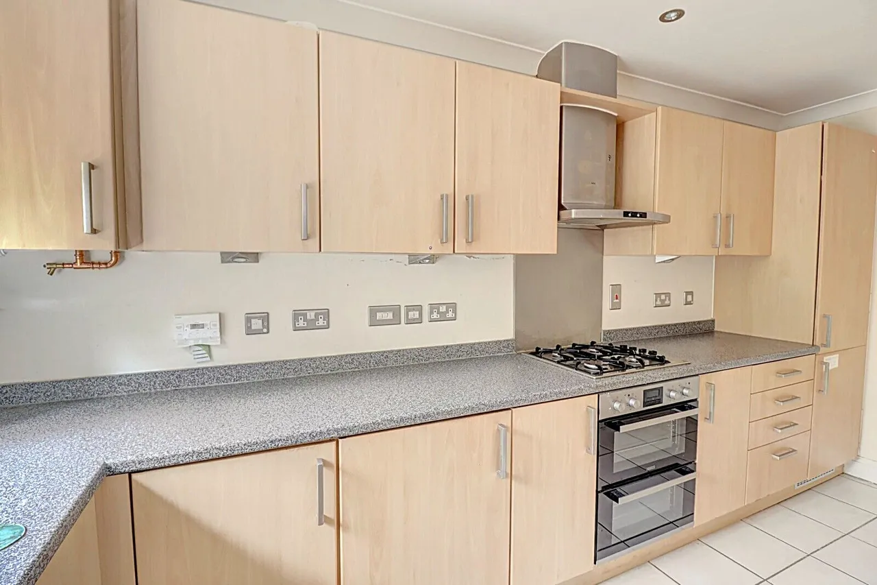 Lowlands Crescent, High Wycombe, HP15, photo 8