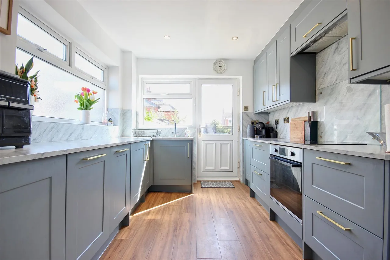 Carlton Avenue, Hornsea, photo 13