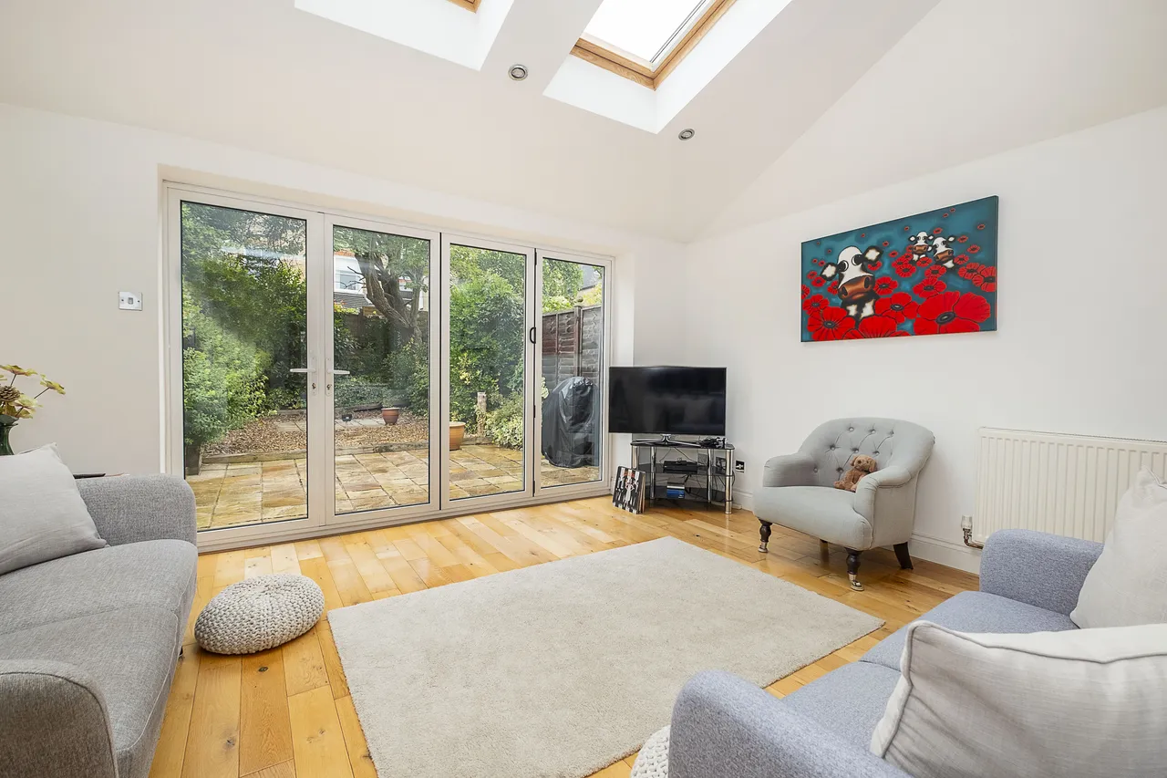 Engadine Street, London, SW18, photo 10