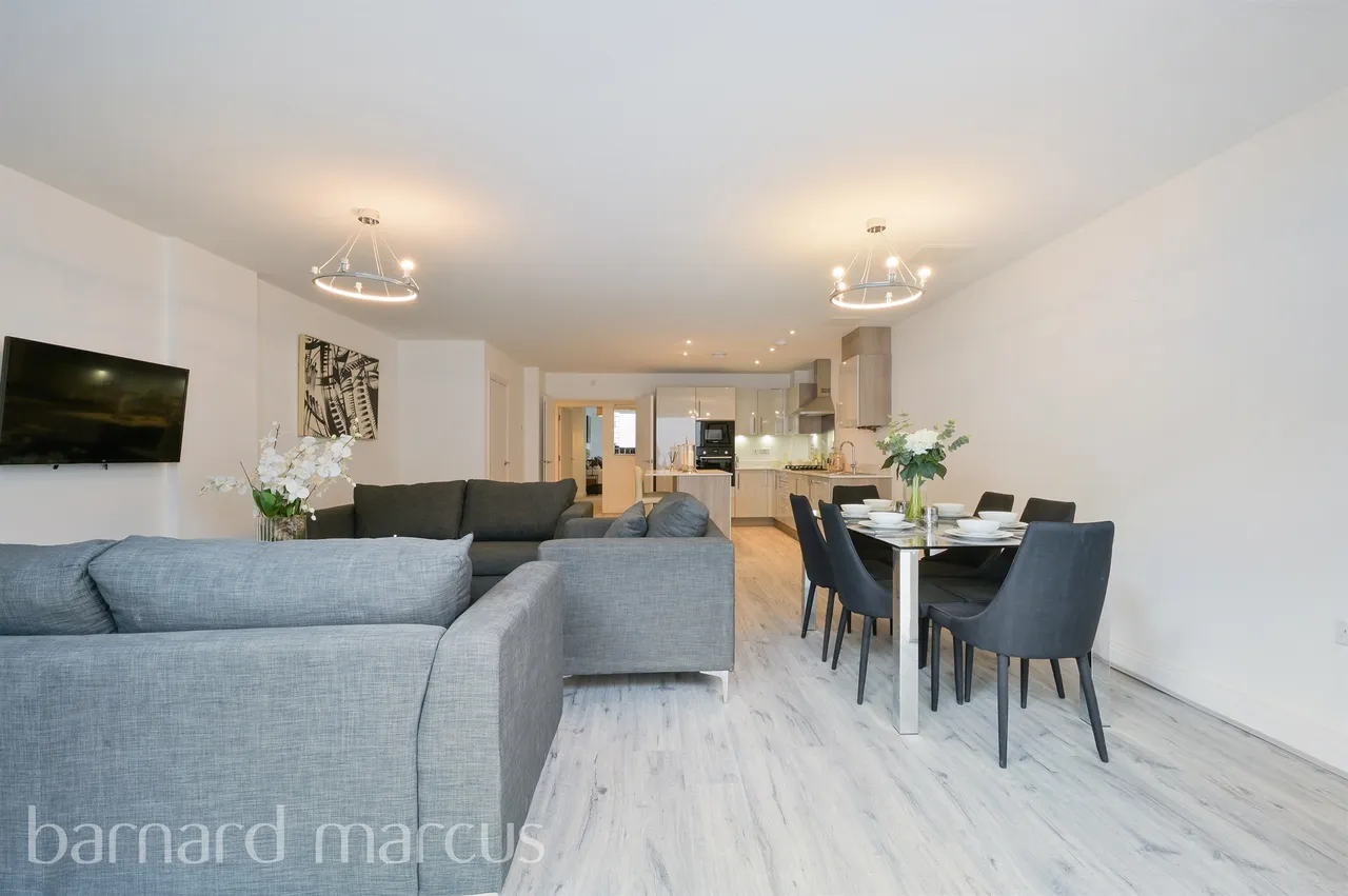 Hartfield Road, London, photo 12
