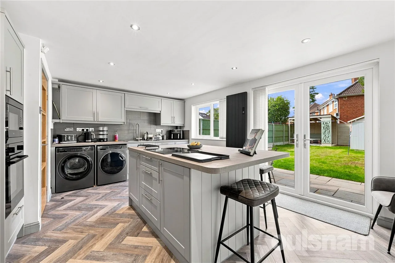 Mill Lane, Northfield, Birmingham, West Midlands, B31 2RP, photo 5
