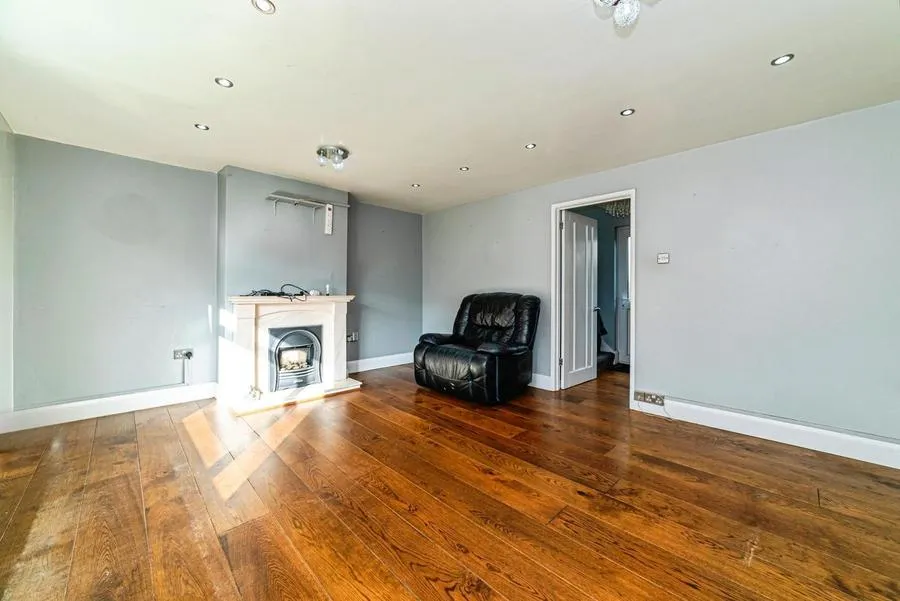 Sycamore Way, Basingstoke, RG23, photo 4