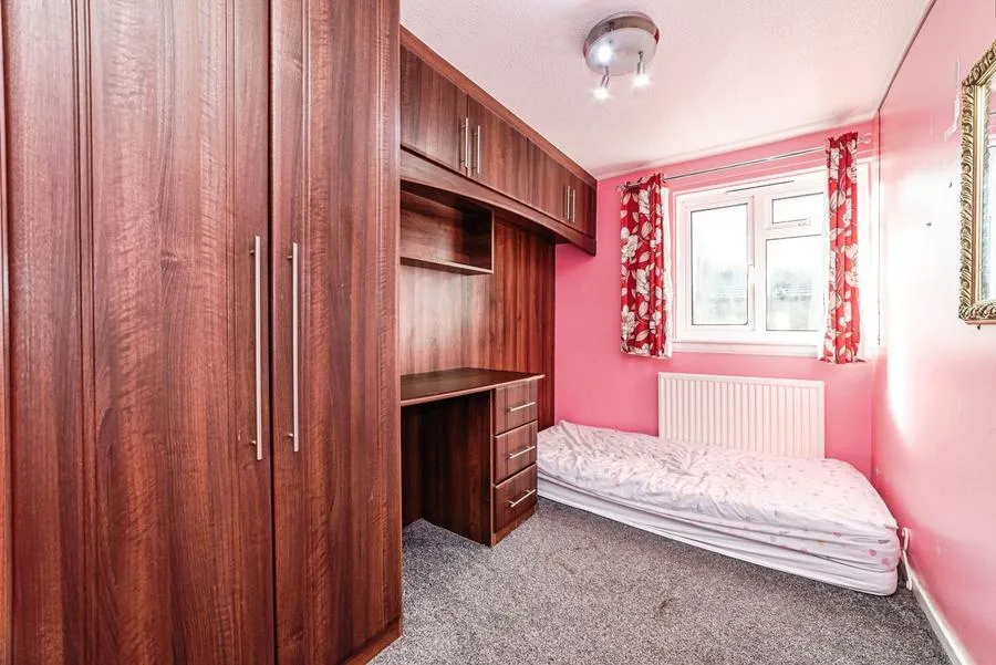 Sycamore Way, Basingstoke, RG23, photo 12