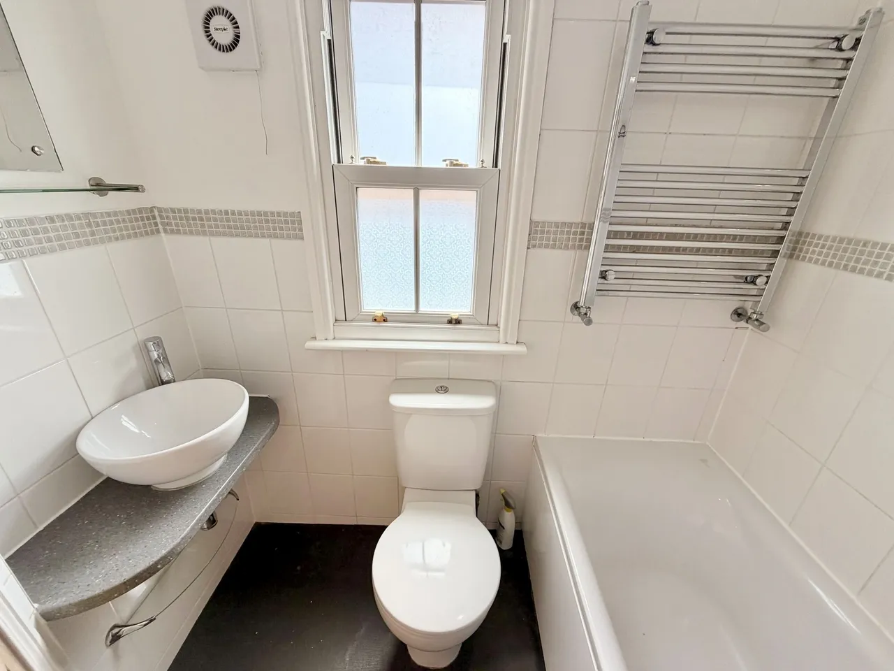Lutterworth Road, Northampton, NN1, photo 9
