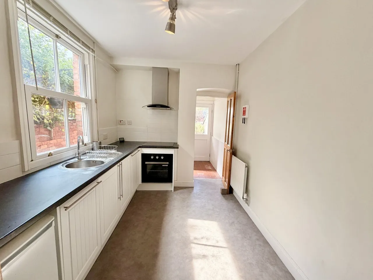 Lutterworth Road, Northampton, NN1, photo 5