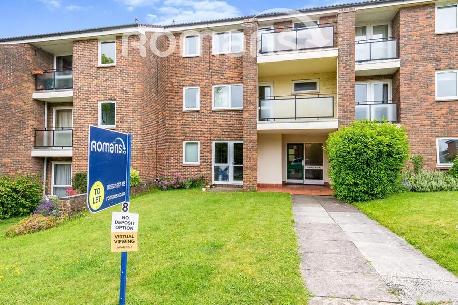 Elder Close, Winchester, SO22, photo 2