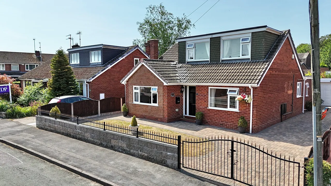 3 bed house for sale, Roseacre Lane, Blythe Bridge, ST11